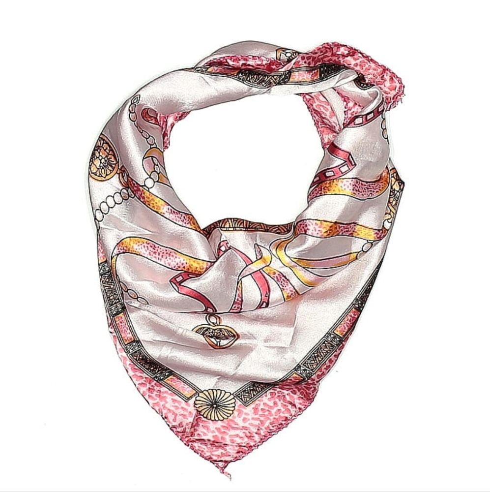 Elegant Pink and Cream Scarf